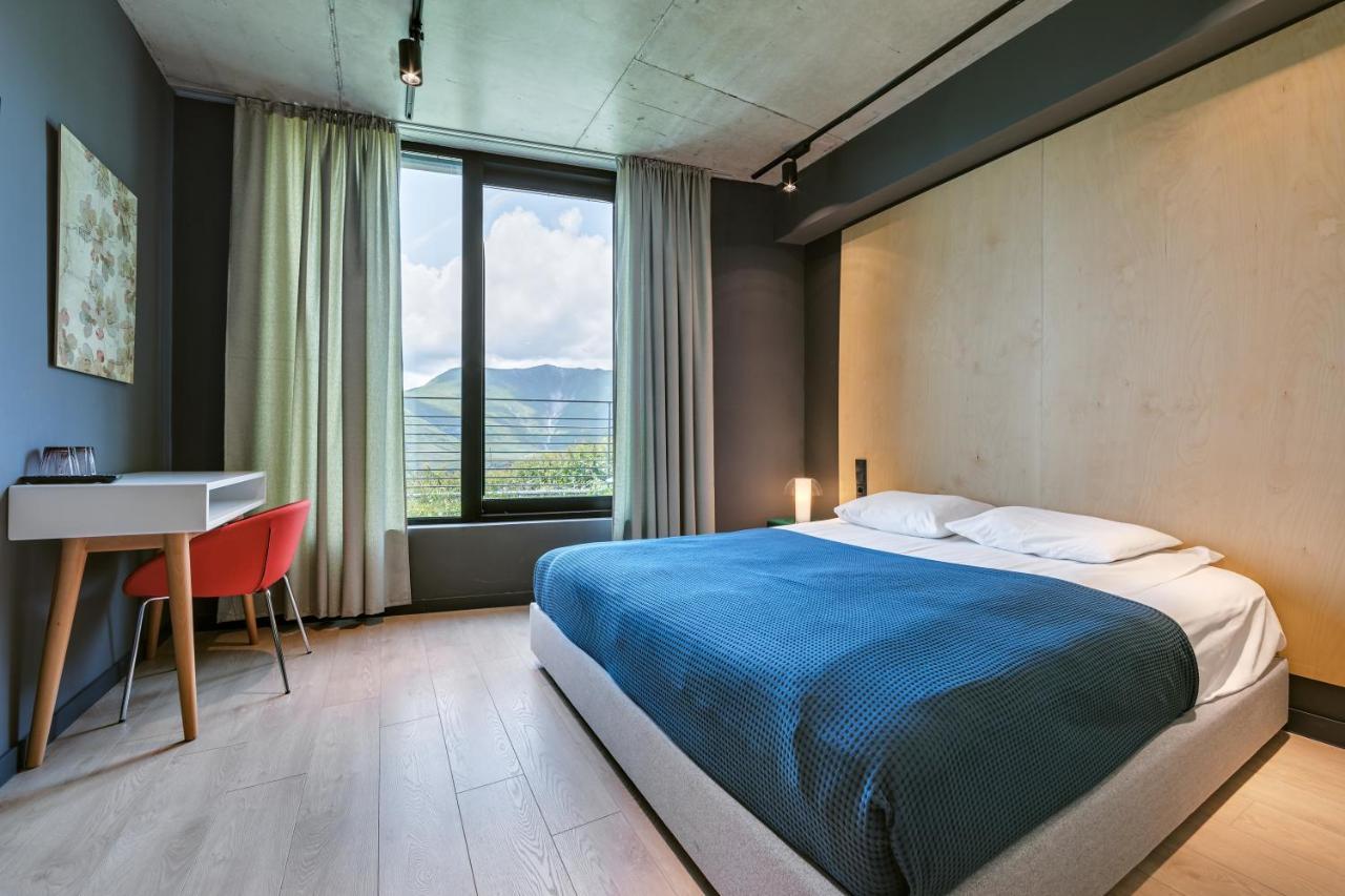 Quadrum Hotel Gudauri Eksteriør billede